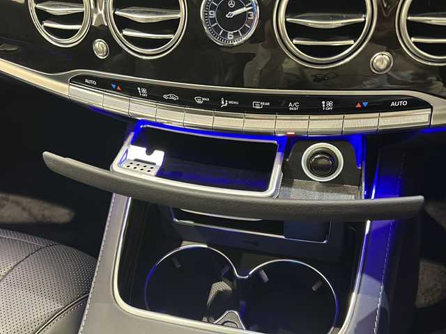 メルセデス・ベンツ Ｓ４５０ エクスクルーシブAMGラインプラ 新潟県 2018(平30)年 4.8万km オブシディアンブラック レーダーセーフティパッケージ/・アクティブディスタンスアシスト、ディストロニック/・ステアリングアシスト/・レーンチェンジングアシスト/・エマージェンシーストップアシスト/・アクティブブレーキアシスト/・ブライドスポットアシスト/・レーンキーピングアシスト/COMANDシステム/・12.3インチワイドディスプレイ/・HDDナビゲーション【BT/フルセグ/USB/SDカードスロット】/・AppleCarPley/AndroidAuto/・ETC2.0/ベーシックパッケージ/・パノラミックスライディングルーフ/・クロージングサポーター/・シートベンチレーター、シートヒーター/・エアバランスパッケージ/レザーエクスクルーシブパッケージ/・Burmesterサラウンドシステム/・ナッパレザーシート/・リラクゼーション機能/・シートヒータープラス/・ドライビングダイナミックシート/AMGラインプラス/・20インチAMG10スポークアルミホイール/・ロゴ付きブレーキキャリパー＆ドリルドベンチレテッドディスク/・HUD/・本革ウッドステアリング/マルチビームLED/アダプティブハイビームアシスト/360°カメラ/アクティブパーキングアシスト