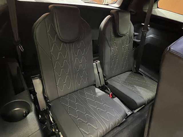 プジョー ５００８ GT ブルーHDi 千葉県 2019(令1)年 4.7万km パール ファーストクラスＰ　/ドライバースポーツＰパノラマＳＲ　/純正ナビ　/３６０°　/ＡＣＣ　/レザーシート　/シートヒーター　/リラクゼーション機能　/パワーシート　/ＬＥＤヘッドライト　/ハイビームアシスト