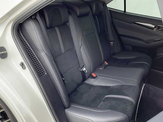 トヨタ クラウン ハイブリッド アスリートSJ-フロンティアLTD 宮城県 2018(平30)年 4.7万km ホワイトパールクリスタルシャイン トヨタセーフティセンス/・プリクラッシュセーフティ/・レーンディパチャーアラート/・レーダークルーズコントロール/・オートハイビーム/・クリアランスソナー/純正SDナビ/・CD.DVD.BT.SD.AUX.USB/フルセグTV/バックカメラ/TEIN車高調/ハーフレザーシート/前席パワーシート/前席シートヒータート/LEDヘッドライト/フォグランプ/ステアリングスイッチ/ステアリングヒーター/ドライブレコーダー（Fのみ）/社外18インチアルミホイール/社外フロアマット