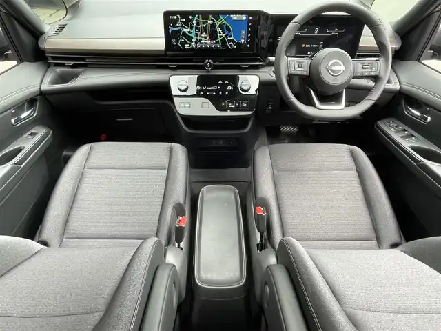 日産 セレナ e－パワー ハイウェイスター V 滋賀県 2025(令7)年 0.1千km ダークメタルグレー 登録済未使用車/純正12.3インチナビ/【Bluetooth/フルセグTV/USB】/両側パワースライドドア/全方位カメラ/クリアランスソナー/追従クルーズコントロール/ブラインドスポットワーニング/レーンキープアシスト/衝突軽減ブレーキ/LEDヘッドライト/オートマチックハイビーム/ビルトインETC2.0/前後純正ドライブレコーダー/デジタルインナーミラー/プッシュスタート/スマートキー/ステアリングリモコン