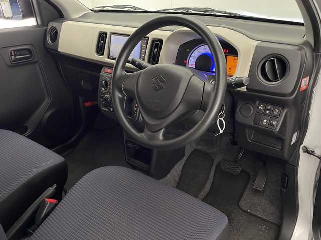 スズキ アルト L 宮崎県 2019(令1)年 9.6万km シルキーシルバーメタリック 禁煙車/衝突被害軽減ブレーキ/社外ナビTV/（ストラーダ/CN-HE02WD/CD/DVD/SD/Bluetooth/FMAM/フルセグTV)/社外バックカメラ/社外前後ドライブレコーダー/社外ETC/社外LEDオートライト/純正セキュリティアラーム/エネチャージ/レーンディパーチャーアラート/クリアランスソナー/ラバーマット/ドアバイザー/シートヒーター/WSRSエアバック/ABS/リモコンキー/新車時保証書/取扱い説明書