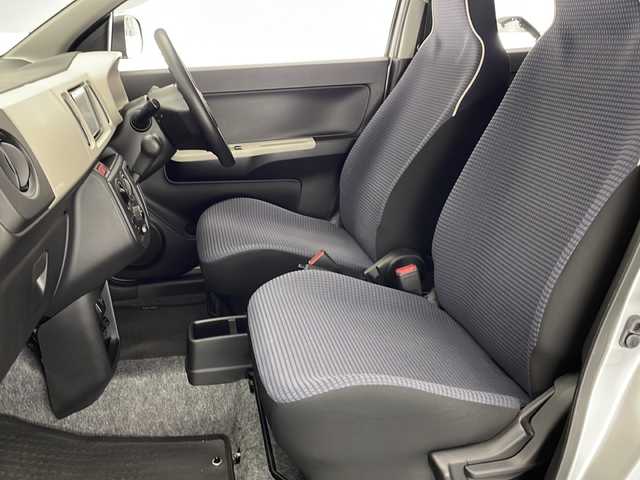 スズキ アルト L 宮崎県 2019(令1)年 9.6万km シルキーシルバーメタリック 禁煙車/衝突被害軽減ブレーキ/社外ナビTV/（ストラーダ/CN-HE02WD/CD/DVD/SD/Bluetooth/FMAM/フルセグTV)/社外バックカメラ/社外前後ドライブレコーダー/社外ETC/社外LEDオートライト/純正セキュリティアラーム/エネチャージ/レーンディパーチャーアラート/クリアランスソナー/ラバーマット/ドアバイザー/シートヒーター/WSRSエアバック/ABS/リモコンキー/新車時保証書/取扱い説明書