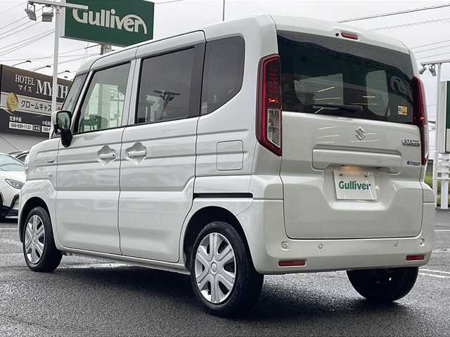 スズキ スペーシア HYBRID X 徳島県 2024(令6)年 4.4万km ピュアホワイトP 社外ナビ/（ラジオ/BT/iPod/USB）/バックカメラ/D/N席シートヒーター/純正14インチアルミホイール/LEDヘッドライト/前後コーナーセンサー/ビルトインETC/純正フロアマット/両側電動スライドドア/アイドリングストップ/電動格納ミラー/オートライト/新車時保証書