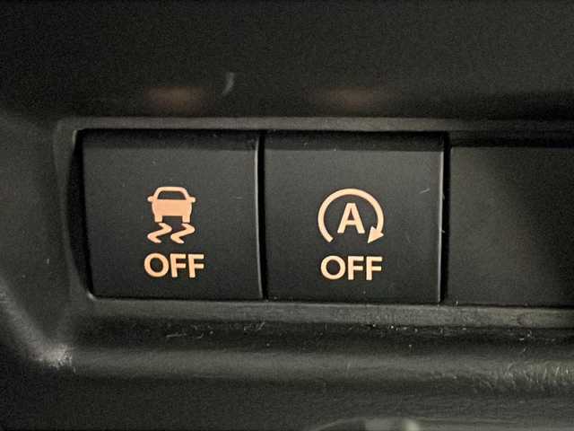 スズキ スペーシア HYBRID X 徳島県 2024(令6)年 4.4万km ピュアホワイトP 社外ナビ/（ラジオ/BT/iPod/USB）/バックカメラ/D/N席シートヒーター/純正14インチアルミホイール/LEDヘッドライト/前後コーナーセンサー/ビルトインETC/純正フロアマット/両側電動スライドドア/アイドリングストップ/電動格納ミラー/オートライト/新車時保証書