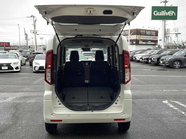 スズキ スペーシア HYBRID X 徳島県 2024(令6)年 4.4万km ピュアホワイトP 社外ナビ/（ラジオ/BT/iPod/USB）/バックカメラ/D/N席シートヒーター/純正14インチアルミホイール/LEDヘッドライト/前後コーナーセンサー/ビルトインETC/純正フロアマット/両側電動スライドドア/アイドリングストップ/電動格納ミラー/オートライト/新車時保証書