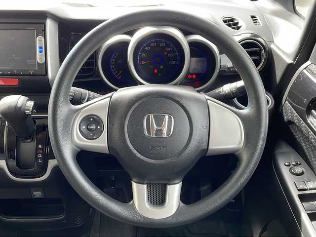 ホンダ Ｎ ＢＯＸ カスタム G Aパッケージ 茨城県 2014(平26)年 9.2万km プレミアムホワイトパール 【(株)IDOMが運営する【じしゃロン水戸店】の自社ローン対象車両になります。こちらは現金ご利用時の価格です。自社ローンご希望の方は別途その旨お申付け下さい。】/社外ナビ（AM/FM/CD）/横滑り防止/衝突軽減システム/バックカメラ/片側パワースライドドア/ステアリングスイッチ/エコモード/ドラレコ/純正マット/電格ミラー