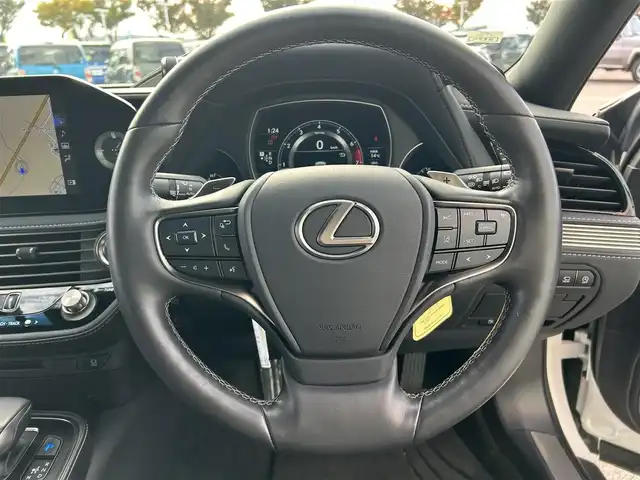 レクサス ＬＳ 500 Iパッケージ 和歌山県 2021(令3)年 5.9万km ソニッククォーツ 純正ナビ/全方位カメラ/フルセグTV/衝突軽減ブレーキ/レーダークルコン/ブラインドスポットモニター/前後コーナーセンサー/デジタルインナーミラー/前後ドラレコ/ETC2.0 /ヘッドアップディスプレイ/シートメモリー/パワーシート/シートヒーター/シートベンチレーション/パドルシフト/サンシェード/ステアリングリモコン/ステアリングヒーター/パドルシフト