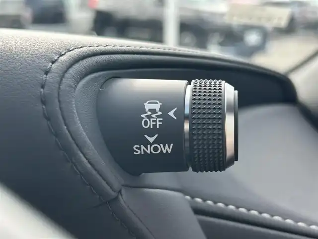 レクサス ＬＳ 500 Iパッケージ 和歌山県 2021(令3)年 5.9万km ソニッククォーツ 純正ナビ/全方位カメラ/フルセグTV/衝突軽減ブレーキ/レーダークルコン/ブラインドスポットモニター/前後コーナーセンサー/デジタルインナーミラー/前後ドラレコ/ETC2.0 /ヘッドアップディスプレイ/シートメモリー/パワーシート/シートヒーター/シートベンチレーション/パドルシフト/サンシェード/ステアリングリモコン/ステアリングヒーター/パドルシフト