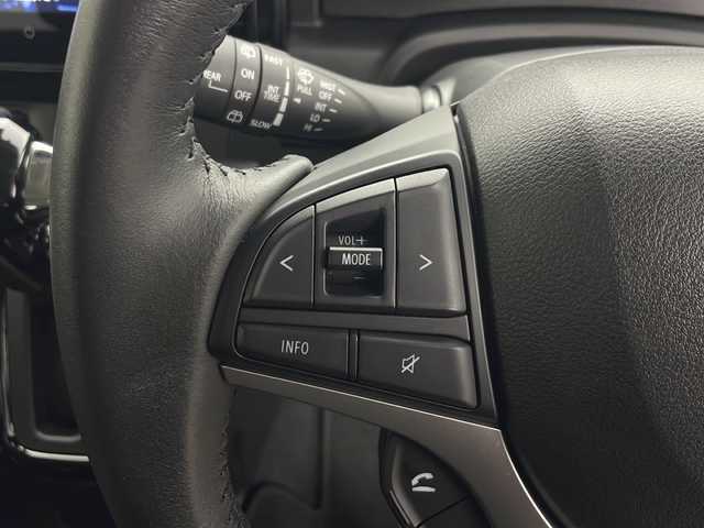 スズキ ソリオ バンディット HV MV 秋田県 2023(令5)年 1.8万km スーパーブラックパール 4WD/純正ナビ/（FM/AM/Bluetooth/フルセグTV/CD/DVD）/全方位カメラ/バックカメラ/両側パワースライドドア/衝突軽減装置/横滑り防止装置/レーンキープアシスト/コーナーセンサー/レーダークルーズコントロール/アイドリングストップ/ETC2.0/ステアリングスイッチ/前席シートヒーター/LEDヘッドライト/フォグランプ/オートライト/オートハイビーム/プッシュスタート/スマートキー/スペアキー/純正アルミホイール/社外フロアマット/電動格納ミラー/ドアバイザー