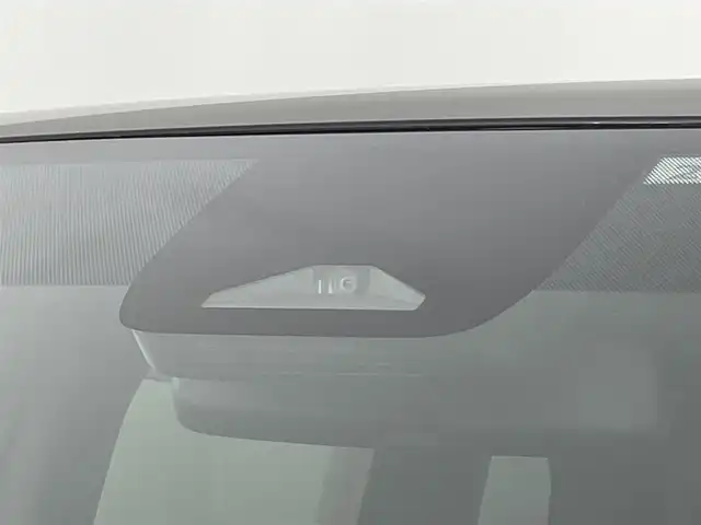 トヨタ ノア S－Z 道央・札幌 2023(令5)年 3.8万km スパークリングブラックパールクリスタルシャイン ・４WD/・寒冷地仕様/・純正10.5型ディスプレイオーディオプラス/　ナビ/フルセグTV/CD/DVD/USB//　BT/HDMI/miracast/・ステアリングスイッチ/・パノラミックビューモニター/・ビルトインETC2.0/・トヨタセーフティセンス/　PCS/LDA/RDA/RCD/　PKSB/RSA/ソナー前後/　発進遅れ告知/後退速度抑制/・アドバンスドパーク/・レーダークルーズコントロール/・横滑り防止装置/・オートブレーキホールド/・ECOモード/・MTモード付AT/・両側パワースライドドア/・ハーフレザーシート/・D+N席シートヒーター/・２列目格納式サンシェード/・純正フロアマット/・オートマチックハイビーム/・オートライト/・LEDヘッドライト/・フロントフォグランプ/・ドアミラーウィンカー/・オートリトラクタブルドアミラー/・ドアバイザー/・純正１６インチAW/・プッシュスタート/・スマートキー/・取/保