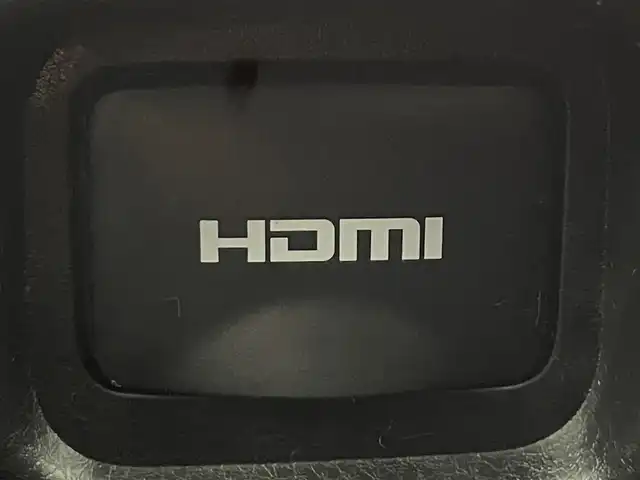 トヨタ ノア S－Z 道央・札幌 2023(令5)年 3.8万km スパークリングブラックパールクリスタルシャイン ・４WD/・寒冷地仕様/・純正10.5型ディスプレイオーディオプラス/　ナビ/フルセグTV/CD/DVD/USB//　BT/HDMI/miracast/・ステアリングスイッチ/・パノラミックビューモニター/・ビルトインETC2.0/・トヨタセーフティセンス/　PCS/LDA/RDA/RCD/　PKSB/RSA/ソナー前後/　発進遅れ告知/後退速度抑制/・アドバンスドパーク/・レーダークルーズコントロール/・横滑り防止装置/・オートブレーキホールド/・ECOモード/・MTモード付AT/・両側パワースライドドア/・ハーフレザーシート/・D+N席シートヒーター/・２列目格納式サンシェード/・純正フロアマット/・オートマチックハイビーム/・オートライト/・LEDヘッドライト/・フロントフォグランプ/・ドアミラーウィンカー/・オートリトラクタブルドアミラー/・ドアバイザー/・純正１６インチAW/・プッシュスタート/・スマートキー/・取/保