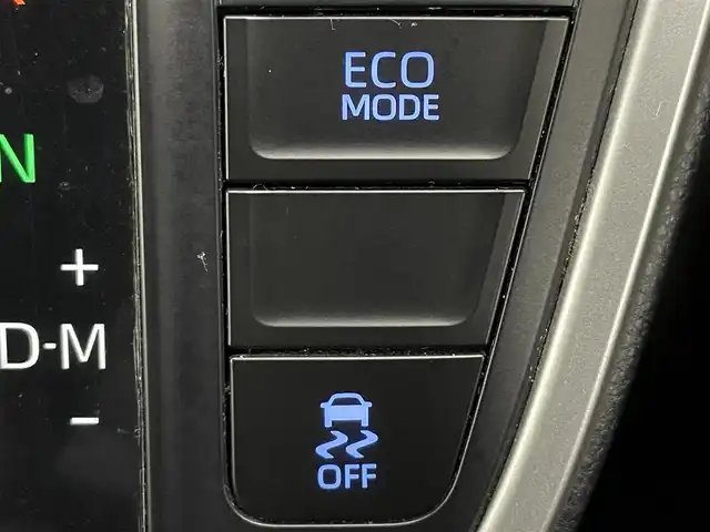 トヨタ ノア S－Z 道央・札幌 2023(令5)年 3.8万km スパークリングブラックパールクリスタルシャイン ・４WD/・寒冷地仕様/・純正10.5型ディスプレイオーディオプラス/　ナビ/フルセグTV/CD/DVD/USB//　BT/HDMI/miracast/・ステアリングスイッチ/・パノラミックビューモニター/・ビルトインETC2.0/・トヨタセーフティセンス/　PCS/LDA/RDA/RCD/　PKSB/RSA/ソナー前後/　発進遅れ告知/後退速度抑制/・アドバンスドパーク/・レーダークルーズコントロール/・横滑り防止装置/・オートブレーキホールド/・ECOモード/・MTモード付AT/・両側パワースライドドア/・ハーフレザーシート/・D+N席シートヒーター/・２列目格納式サンシェード/・純正フロアマット/・オートマチックハイビーム/・オートライト/・LEDヘッドライト/・フロントフォグランプ/・ドアミラーウィンカー/・オートリトラクタブルドアミラー/・ドアバイザー/・純正１６インチAW/・プッシュスタート/・スマートキー/・取/保