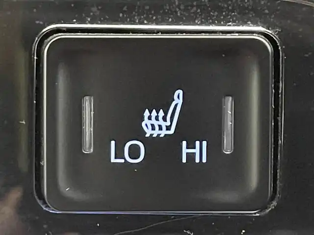 トヨタ ノア S－Z 道央・札幌 2023(令5)年 3.8万km スパークリングブラックパールクリスタルシャイン ・４WD/・寒冷地仕様/・純正10.5型ディスプレイオーディオプラス/　ナビ/フルセグTV/CD/DVD/USB//　BT/HDMI/miracast/・ステアリングスイッチ/・パノラミックビューモニター/・ビルトインETC2.0/・トヨタセーフティセンス/　PCS/LDA/RDA/RCD/　PKSB/RSA/ソナー前後/　発進遅れ告知/後退速度抑制/・アドバンスドパーク/・レーダークルーズコントロール/・横滑り防止装置/・オートブレーキホールド/・ECOモード/・MTモード付AT/・両側パワースライドドア/・ハーフレザーシート/・D+N席シートヒーター/・２列目格納式サンシェード/・純正フロアマット/・オートマチックハイビーム/・オートライト/・LEDヘッドライト/・フロントフォグランプ/・ドアミラーウィンカー/・オートリトラクタブルドアミラー/・ドアバイザー/・純正１６インチAW/・プッシュスタート/・スマートキー/・取/保