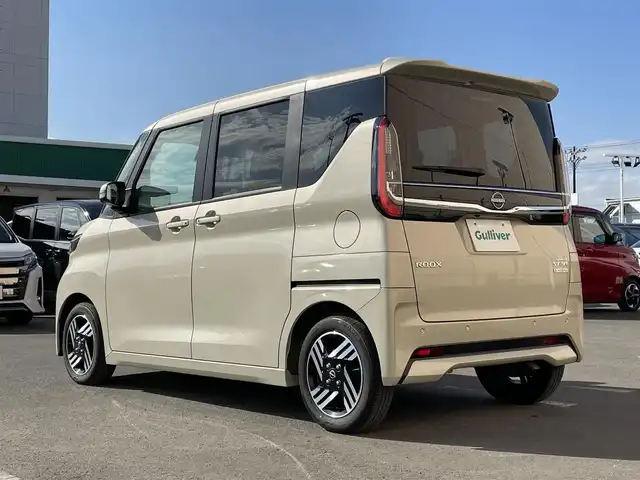 日産 ルークス HWS X プロパイロットED 東京都 2025(令7)年 0.4万km フローズンバニラパール 純正ナビ/アラウンドビューモニター/フルセグTV/プロパイロット/ドライブレコーダー/両側電動スライドドア/デジタルインナーミラー/エマージェンシーブレーキ/車線逸脱警報装置/横滑り防止装置/リアサーキュレーター/フォグライト/LEDライト/オートライト/スマートキー