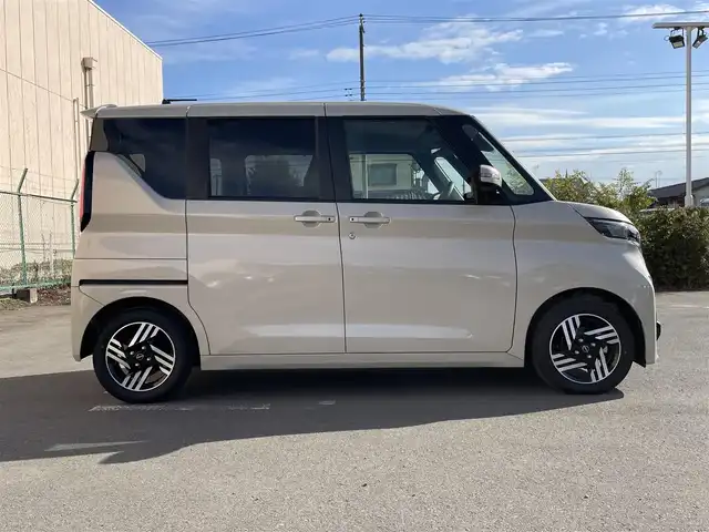 日産 ルークス HWS X プロパイロットED 東京都 2025(令7)年 0.4万km フローズンバニラパール 純正ナビ/アラウンドビューモニター/フルセグTV/プロパイロット/ドライブレコーダー/両側電動スライドドア/デジタルインナーミラー/エマージェンシーブレーキ/車線逸脱警報装置/横滑り防止装置/リアサーキュレーター/フォグライト/LEDライト/オートライト/スマートキー