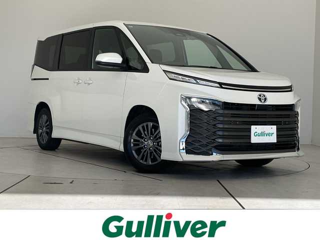 トヨタ ヴォクシー S－G 愛知県 2025(令7)年 1.1万km ホワイトパールクリスタルシャイン 純正10.5型ディスプレイオーディオナビ/両側パワースライドドア/レーダークルーズコントロール/バックカメラ/コーナーセンサー/純正アルミホイール/LEDヘッドライト/オートライト/ドライブレコーダー/ETC/衝突軽減システム/フルセグ/CD DVD/Bluetooth/ステアリングスイッチ/スマートキー/プッシュスタート