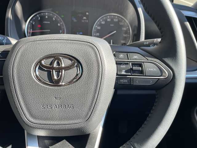 トヨタ ヴォクシー S－G 愛知県 2025(令7)年 1.1万km ホワイトパールクリスタルシャイン 純正10.5型ディスプレイオーディオナビ/両側パワースライドドア/レーダークルーズコントロール/バックカメラ/コーナーセンサー/純正アルミホイール/LEDヘッドライト/オートライト/ドライブレコーダー/ETC/衝突軽減システム/フルセグ/CD DVD/Bluetooth/ステアリングスイッチ/スマートキー/プッシュスタート