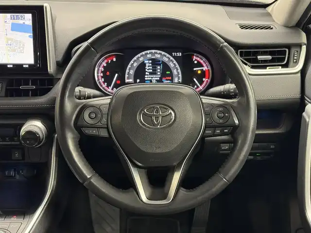 トヨタ ＲＡＶ４ G Zパッケージ 三重県 2020(令2)年 5.3万km アティチュードブラックマイカ ガソリン/フルタイム4WD/MTモード付インパネCVT/純正 9インチナビ NSZT-Y68T/（AM/FM/CD/DVD/TV/SD/SDREC/Bluetooth/USB/HDMI）/バックガイドモニター/モデリスタエアロ（F/S/R下）/ビルトイン ETC/Toyota Safety Sense/・プリクラッシュセーフティ［PCS］/・レーントレーシングアシスト［LTA］/・レーダークルコン/・オートハイビーム［AHB］/・インテリジェント クリアランスソナー（パーキングサポートブレーキ（静止物））/・リヤクロストライフィックオートブレーキ（PKSB（後方接近車両））＋ブラインドスポットモニター［BSM］/など/装備/・ハンズフリーパワーバックドア/・デジタルインナーミラー/・専用合皮シート（ブラック）/・シートヒーター（D/N）/・ステアリングヒーター/・パワーシート（Dメモリー付8way）/・左右独立オートエアコン/・オートライト/・LEDヘッドランプ/・フロントフォグランプ/・ステアリングスイッチ/・純正19inAW/・保/取/マルチ取/・スマートキーx2/など