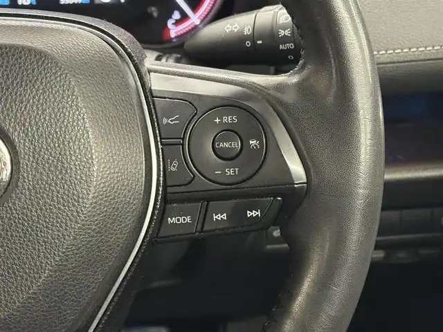 トヨタ ＲＡＶ４ G Zパッケージ 三重県 2020(令2)年 5.3万km アティチュードブラックマイカ ガソリン/フルタイム4WD/MTモード付インパネCVT/純正 9インチナビ NSZT-Y68T/（AM/FM/CD/DVD/TV/SD/SDREC/Bluetooth/USB/HDMI）/バックガイドモニター/モデリスタエアロ（F/S/R下）/ビルトイン ETC/Toyota Safety Sense/・プリクラッシュセーフティ［PCS］/・レーントレーシングアシスト［LTA］/・レーダークルコン/・オートハイビーム［AHB］/・インテリジェント クリアランスソナー（パーキングサポートブレーキ（静止物））/・リヤクロストライフィックオートブレーキ（PKSB（後方接近車両））＋ブラインドスポットモニター［BSM］/など/装備/・ハンズフリーパワーバックドア/・デジタルインナーミラー/・専用合皮シート（ブラック）/・シートヒーター（D/N）/・ステアリングヒーター/・パワーシート（Dメモリー付8way）/・左右独立オートエアコン/・オートライト/・LEDヘッドランプ/・フロントフォグランプ/・ステアリングスイッチ/・純正19inAW/・保/取/マルチ取/・スマートキーx2/など