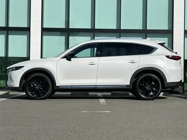 マツダ ＣＸ－８ XD ブラックトーンエディション 和歌山県 2023(令5)年 2.3万km ロジウムホワイトプレミアムメタリック BOSEプレミアムサウンド/サンルーフ/ヒッチメンバー/純正12.3型ナビ/フルセグTV/全方位モニター/衝突軽減ブレーキ/レーダークルーズコントロール/ヘッドアップディスプレイ/BSM/パワーシート/電動リアゲート/後席サンシェード/LEDヘッドライト/オートライト/オートマチックハイビーム