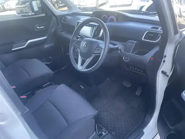 スズキ ソリオ バンディット HV MV Dカメラ ブレーキS 東京都 2018(平30)年 5.6万km ピュアホワイトP ストラーダナビ/テレビ/Bluetooth/両側パワースライドドア/デュアルカメラブレーキサポート/バックカメラ/クルーズコントロール/ETC/ステアリングスイッチ/ウィンカーミラー/フォグランプ/シートヒーター/後席右側ワンアクションパワースライドドア装着車