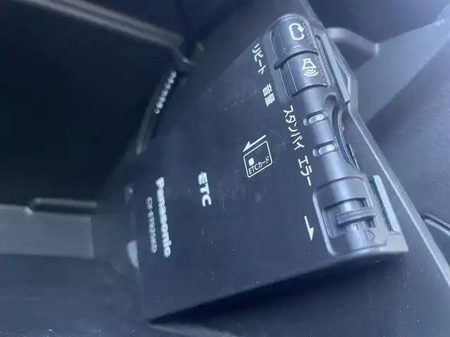 スズキ ソリオ バンディット HV MV Dカメラ ブレーキS 東京都 2018(平30)年 5.6万km ピュアホワイトP ストラーダナビ/テレビ/Bluetooth/両側パワースライドドア/デュアルカメラブレーキサポート/バックカメラ/クルーズコントロール/ETC/ステアリングスイッチ/ウィンカーミラー/フォグランプ/シートヒーター/後席右側ワンアクションパワースライドドア装着車