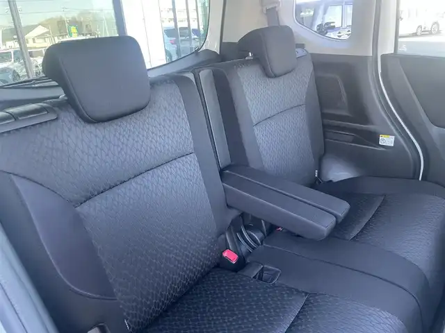 スズキ ソリオ バンディット HV MV Dカメラ ブレーキS 東京都 2018(平30)年 5.6万km ピュアホワイトP ストラーダナビ/テレビ/Bluetooth/両側パワースライドドア/デュアルカメラブレーキサポート/バックカメラ/クルーズコントロール/ETC/ステアリングスイッチ/ウィンカーミラー/フォグランプ/シートヒーター/後席右側ワンアクションパワースライドドア装着車