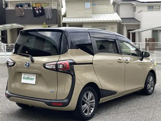 トヨタ シエンタ ハイブリッド G クエロ 兵庫県 2022(令4)年 8.9万km ブラックマイカ/ベージュ 2トーン ワンオーナー/社外9インチメモリーナビ(MDV-M909HDF)/フルセグTV/CD/DVD/Bluetooth/SD/FM/AM/バックカメラ/ETC/前ドライブレコーダー/両側パワースライドドア/プリクラッシュセーフティ/レーンディパーチャーアラート/パーキングサポートブレーキ/オートマチックハイビーム/先行車発進告知/前後クリアランスソナー/クルーズコントロール/ステアリングスイッチ/LEDヘッドライト/フォグランプ/オートライト/D/Nシートヒーター/ステアリングヒーター/プッシュスタート/電格ミラー/ドアバイザー/フロアマット/ISOFIX/スペアキー1本/新車時保証書/取扱説明書