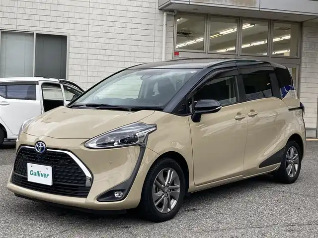 トヨタ シエンタ ハイブリッド G クエロ 兵庫県 2022(令4)年 8.9万km ブラックマイカ/ベージュ 2トーン ワンオーナー/社外9インチメモリーナビ(MDV-M909HDF)/フルセグTV/CD/DVD/Bluetooth/SD/FM/AM/バックカメラ/ETC/前ドライブレコーダー/両側パワースライドドア/プリクラッシュセーフティ/レーンディパーチャーアラート/パーキングサポートブレーキ/オートマチックハイビーム/先行車発進告知/前後クリアランスソナー/クルーズコントロール/ステアリングスイッチ/LEDヘッドライト/フォグランプ/オートライト/D/Nシートヒーター/ステアリングヒーター/プッシュスタート/電格ミラー/ドアバイザー/フロアマット/ISOFIX/スペアキー1本/新車時保証書/取扱説明書