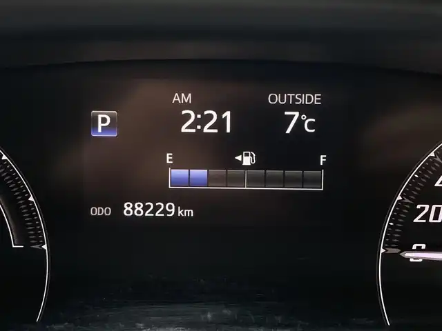 トヨタ シエンタ ハイブリッド G クエロ 兵庫県 2022(令4)年 8.9万km ブラックマイカ/ベージュ 2トーン ワンオーナー/社外9インチメモリーナビ(MDV-M909HDF)/フルセグTV/CD/DVD/Bluetooth/SD/FM/AM/バックカメラ/ETC/前ドライブレコーダー/両側パワースライドドア/プリクラッシュセーフティ/レーンディパーチャーアラート/パーキングサポートブレーキ/オートマチックハイビーム/先行車発進告知/前後クリアランスソナー/クルーズコントロール/ステアリングスイッチ/LEDヘッドライト/フォグランプ/オートライト/D/Nシートヒーター/ステアリングヒーター/プッシュスタート/電格ミラー/ドアバイザー/フロアマット/ISOFIX/スペアキー1本/新車時保証書/取扱説明書