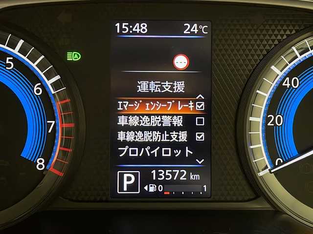 車両画像11