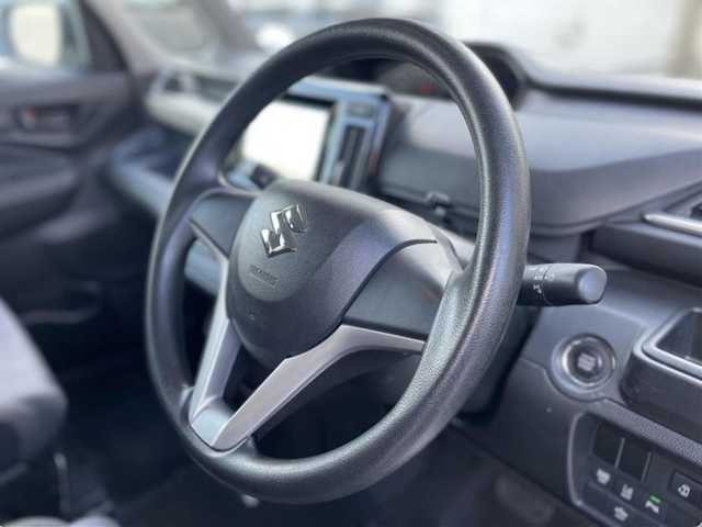 スズキ ソリオ G 道東・釧路十勝 2021(令3)年 3.5万km メロウディープレッドパール ４WD/純正SDナビ（FM／AM／BT／ワンセグ）/電動格納ミラー/純正フロアマット/片側パワースライドドア/車線逸脱防止/横滑り防止/衝突被害軽減ブレーキ/コーナーセンサー