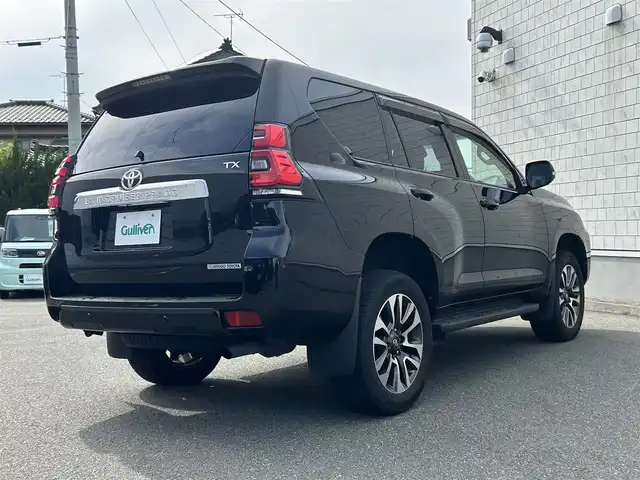 トヨタ ランドクルーザー プラド TX Lパッケージ 山形県 2022(令4)年 2.3万km ブラック ４WD/9インチ純正SDナビ/・フルセグ/CD/AM/FM/Bluetooth/衝突軽減ブレーキ/アダプティブクルーズコントロール/コーナーセンサー/バックカメラ/レーンキープアシスト/盗難防止装置/横滑り防止装置/オートライト/オートマチックハイビーム/LEDライト/フォグランプ/スマートキー/スペアキー/純正19インチアルミホイール/純正フロアマット/ETC/前席エアシート/前席パワーシート