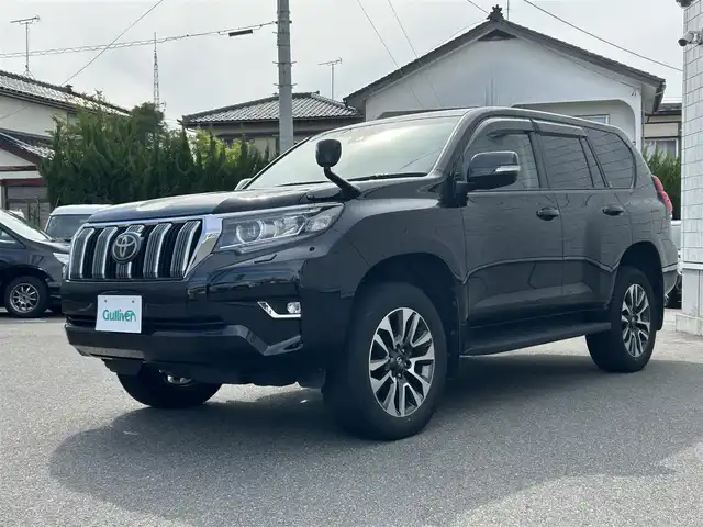 トヨタ ランドクルーザー プラド TX Lパッケージ 山形県 2022(令4)年 2.3万km ブラック ４WD/9インチ純正SDナビ/・フルセグ/CD/AM/FM/Bluetooth/衝突軽減ブレーキ/アダプティブクルーズコントロール/コーナーセンサー/バックカメラ/レーンキープアシスト/盗難防止装置/横滑り防止装置/オートライト/オートマチックハイビーム/LEDライト/フォグランプ/スマートキー/スペアキー/純正19インチアルミホイール/純正フロアマット/ETC/前席エアシート/前席パワーシート