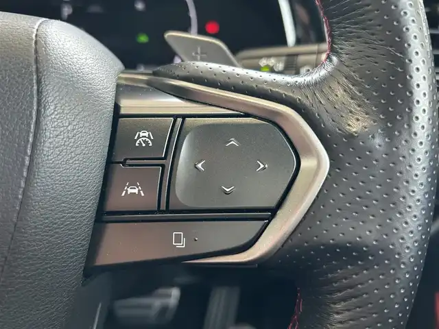レクサス ＮＸ 350h Fスポーツ 埼玉県 2022(令4)年 2.5万km ホワイトノーヴァガラスフレーク パノラマルーフ/純正14インチディスプレイオーディオナビ/フルセグTV/レクサスセーフティシステム/全方位カメラ/赤革シート/デジタルインナーミラー/エアシート/シートヒーター/シートメモリー/前後ドライブレコーダー/三眼LEDヘッドライト/フォグランプ/オートライト/パワーバックドア/置くだけ充電/ハンドルヒーター/ステアリングスイッチ/パドルシフト/ブラインドスポットモニター/ETC2.0/プッシュスタート/スマートキー×2/カードキー/エアバック/新車保証書