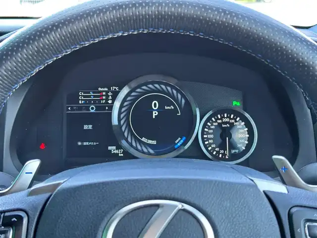 レクサス ＲＣ Ｆ 宮城県 2015(平27)年 5.5万km ホワイトノーヴァガラスフレーク ムーンルーフ/セミアニリン革シートセット/・セミアニリン革スポーツシート/・ベンチレーション（前席）/プリクラッシュセーフティシステムセット/・ミリ波レーダー式プリクラッシュセーフティシステム/・ブレーキ制御機能付レーダークルーズコントロール/クリアランスソナー/バックソナー/＝＝＝/純正ナビ/・CD/DVD/・Blu-ray/・Bluetooth/・フルセグTV/バックモニター/ビルトインETC/ドライブレコーダー/シートヒーター/パワーシート/革巻きステアリング/パドルシフト/ステアリングスイッチ/LEDヘッドライト/オートライト/スマートキー＆プッシュスタート/電動格納ミラー/可動式リアスポイラー/車高調/純正19インチAW/純正フロアマット/W/サイド/カーテンエアバッグ