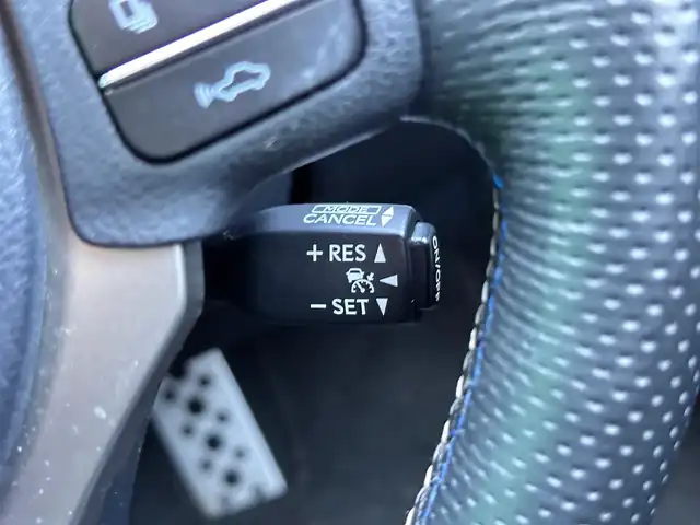 レクサス ＲＣ Ｆ 宮城県 2015(平27)年 5.5万km ホワイトノーヴァガラスフレーク ムーンルーフ/セミアニリン革シートセット/・セミアニリン革スポーツシート/・ベンチレーション（前席）/プリクラッシュセーフティシステムセット/・ミリ波レーダー式プリクラッシュセーフティシステム/・ブレーキ制御機能付レーダークルーズコントロール/クリアランスソナー/バックソナー/＝＝＝/純正ナビ/・CD/DVD/・Blu-ray/・Bluetooth/・フルセグTV/バックモニター/ビルトインETC/ドライブレコーダー/シートヒーター/パワーシート/革巻きステアリング/パドルシフト/ステアリングスイッチ/LEDヘッドライト/オートライト/スマートキー＆プッシュスタート/電動格納ミラー/可動式リアスポイラー/車高調/純正19インチAW/純正フロアマット/W/サイド/カーテンエアバッグ