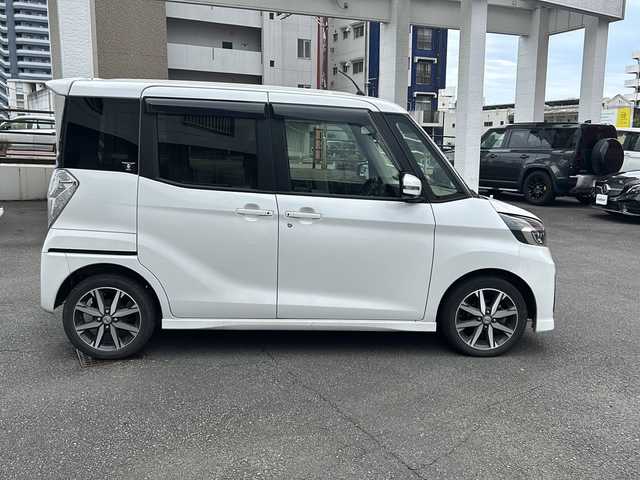 日産 デイズ ルークス ハイウェイスター Gターボ 宮崎県 2019(平31)年 7.5万km ホワイトパール 純正SDナビ（フルセグTV/CD/DVD/Bluetooth）/全方位カメラ/ETC/アイドリングストップ/前方ドライブレコーダー/両側パワースライドドア/プッシュスタート/ベンチシート/LEDオートライト/オートハイビーム/コーナーセンサー前後/ドアバイザー/純正アルミホイール/スマートキー/横滑り防止/盗難防止装置/レーンキープアシスト