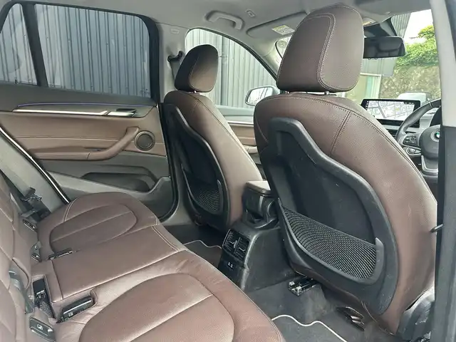 ＢＭＷ Ｘ１ sDrive 18i Xライン 福島県 2021(令3)年 6.9万km アルピンホワイトⅢ 純正ナビ(BT/USB）/バックカメラ/アクティブクルーズコントロール/インテリジェントセーフティ/コンフォートアクセス/ミラー一体型ETC/茶レザーシート/シートヒーター/パワーシート/パワーバックドア/ステアリングスイッチ/アンビエントライト/LEDヘッドライト/純正18AW/純正17AW付スタッドレス積/取扱説明書/保証書/スペアキー