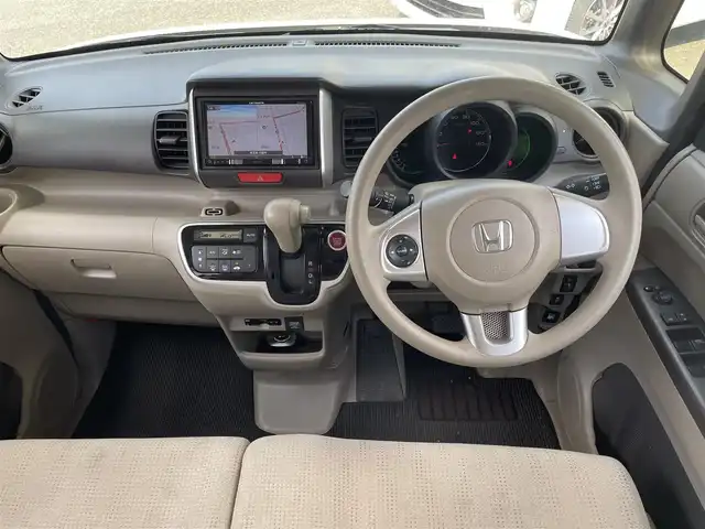 ホンダ Ｎ ＢＯＸ G Lパッケージ 埼玉県 2016(平28)年 7.5万km プレミアムホワイトパールⅡ (株)IDOMが運営する【じしゃロン川越店】の自社ローン専用車両になります。こちらは現金またはオートローンご利用時の価格です。自社ローンご希望の方は別途その旨お申付け下さい/社外ナビ（AVIC-RZ99）/ＴＶ/Ｂｌｕｅｔｏｏｔｈ/片側パワースライドドア/ドラレコ/ＥＴＣ/ステアリングリモコン/ウィンカーミラー/プッシュスタート/スマートキー