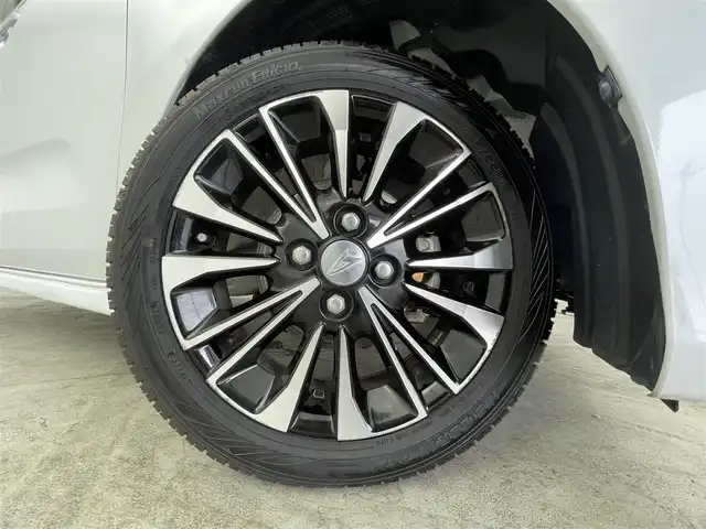 ダイハツ タント カスタム RS 群馬県 2019(令1)年 2.7万km シャイニングホワイトパール 純正９インチナビ　バックカメラ　プリクラッシュセーフティ　レーンキープアシスト　オートマチックハイビーム　両側パワースライドドア　前後ドライブレコーダー　ＥＴＣ　コーナーセンサー　純正アルミ　禁煙車