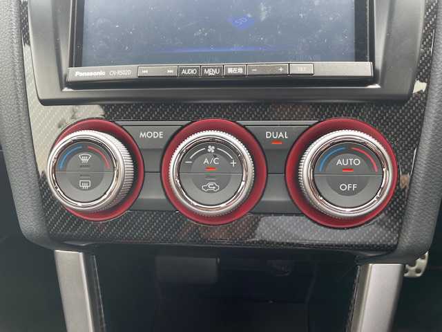 スバル ＷＲＸ ＳＴＩ STI 三重県 2016(平28)年 4.7万km クリスタルホワイトP 1オーナー/4WD/ターボ/STIフロントスポイラー/brembo製ブレーキ/235/45/R18インチENKEIアルミ/【STI純正AW積み込み】/ローダウン/フジツボマフラー/純正SDナビ/フルセグTV/【CD/DVD/SD/Bluetooth】/バックカメラ/ETC/ハーフレザーシート/オートライト/LEDヘッドライト/フロントフォグランプ/プッシュスタート/スマートキー/スペアキー/純正フロアマット