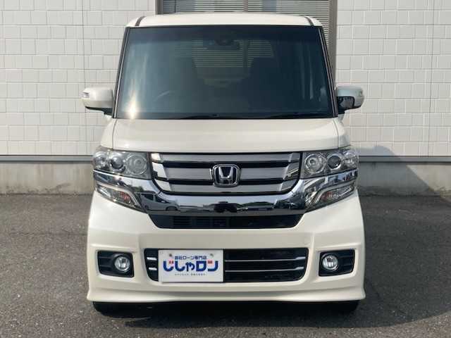 ホンダ Ｎ ＢＯＸ カスタム G Lパッケージ 三重県 2016(平28)年 8.4万km プレミアムホワイトパールⅡ (株)IDOMが運営する【じしゃロン四日市店】の自社ローン専用車両になります。こちらは現金またはオートローンご利用時の価格です。自社ローンご希望の方は別途その旨お申付け下さい/社外ナビ(MDV-X701)/(フルセグTV/CD/Bluetooth/USB)/バックカメラ/両側パワースライドドア/前後ドライブレコーダー/ビルトインETC/HIDヘッドライト/オートライト/純正14インチアルミホイール/純正フロアマット/スマートキー