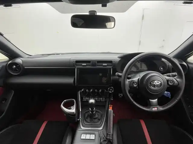 トヨタ ＧＲ８６ RZ 茨城県 2023(令5)年 2.7万km クリスタルホワイトパール プッシュスタート/スマートキー/スペアキー/追従型クルーズコントロール/純正9インチナビ/フルセグ/Bluetooth/DVD/CD/AMFM/純正フロアマット/D＋N席シートヒーター/ハーフレザーシート/リアフォグランプ