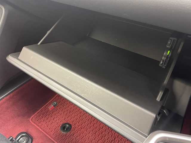 トヨタ ＧＲ８６ RZ 茨城県 2023(令5)年 2.7万km クリスタルホワイトパール プッシュスタート/スマートキー/スペアキー/追従型クルーズコントロール/純正9インチナビ/フルセグ/Bluetooth/DVD/CD/AMFM/純正フロアマット/D＋N席シートヒーター/ハーフレザーシート/リアフォグランプ