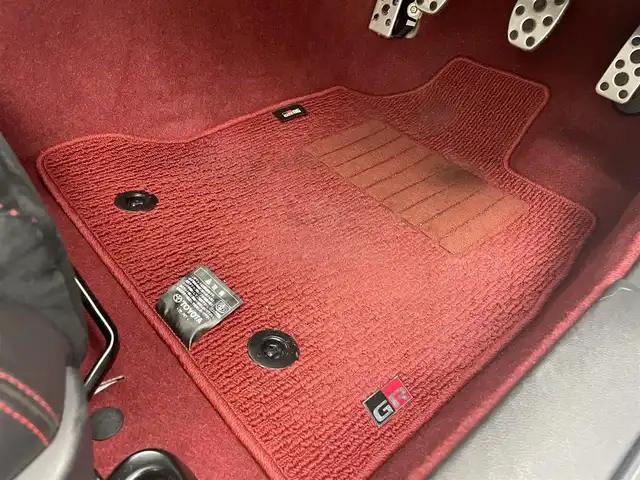トヨタ ＧＲ８６ RZ 茨城県 2023(令5)年 2.7万km クリスタルホワイトパール プッシュスタート/スマートキー/スペアキー/追従型クルーズコントロール/純正9インチナビ/フルセグ/Bluetooth/DVD/CD/AMFM/純正フロアマット/D＋N席シートヒーター/ハーフレザーシート/リアフォグランプ