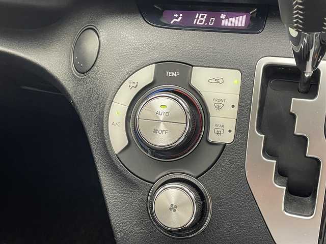 トヨタ シエンタ G セーフティエディション 大阪府 2020(令2)年 2万km ホワイトパールクリスタルシャイン トヨタセーフティセンス/・プリクラッシュセーフティ/・レーンディパーチャーアラート/・オートマチックハイビーム/先行車発進お知らせ機能/インテリジェントクリアランスソナー/パーキングサポートブレーキ/純正ナビ/　　 TV/CD/DVD/BT/パノラミックビューモニター/両側パワースライドドア/前席シートヒーター/ステアリングヒーター/アイドリングストップ/純正15インチホイール/純正フロアマット/純正ドアバイザー/純正ビルトインETC/スマートキー
