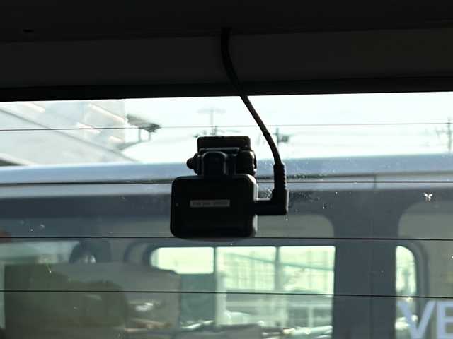 トヨタ タンク G 愛知県 2019(平31)年 0.7万km ファインブルーマイカメタリック /禁煙車//ワンオーナー//両側パワースライドドア//純正ナビ//地デジ/CD/BT/AUX/TVキャンセラー//バックカメラ//前後ドライブレコーダー//クルーズコントロール//衝突被害軽減システム//クリアランスソナー//オートライト//オートマチックハイビーム//ステアリングスイッチ//横滑り防止装置//アイドリングストップ//オートリトラウインカーミラー//リアロールサンシェード//シートリフター//純正フロアマット//純正ドアバイザー//純正ホイールキャップ//スペアスマートキー//ディーラー記録簿　H31 R2 R3 R4 R5 R6 R7//新車時保証書//取扱説明書//ナビ取扱説明書//ドラレコ取扱説明書