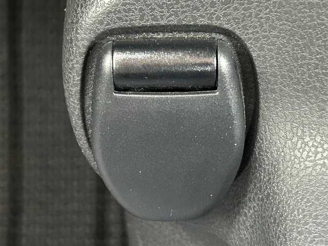 日産 ノート e－パワー メダリスト 静岡県 2018(平30)年 0.7万km スーパーブラック エマージェンシーブレーキ/純正ナビ/ドラレコ/クルコン/全周囲カメラ/車線逸脱警報/純正フロアマット/ＬＥＤヘッド/フォグライト/プッシュスタート/スマートキー/デジタルミラー/純正１５ＡＷ
