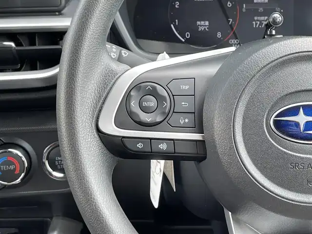 スバル レックス G 群馬県 2023(令5)年 1.7万km シャイニングホワイトパール 社外メモリーナビ/（CD/AUX/USB/Bluetooth/フルセグ）/バックカメラ/スマートアシスト/・衝突回避支援ブレーキ機能/・車線逸脱警報機能/・誤発進抑制制御機能/・先行車発進お知らせ機能/・路側逸脱警報機能/・スマートパノラマパーキングアシスト/・ブラインドスポットモニター (BSM)/・リヤクロストラフィックアラート (RCTA)/プッシュスタート/ETC/コーナーセンサー/アイドリングストップ/スペアキー×1